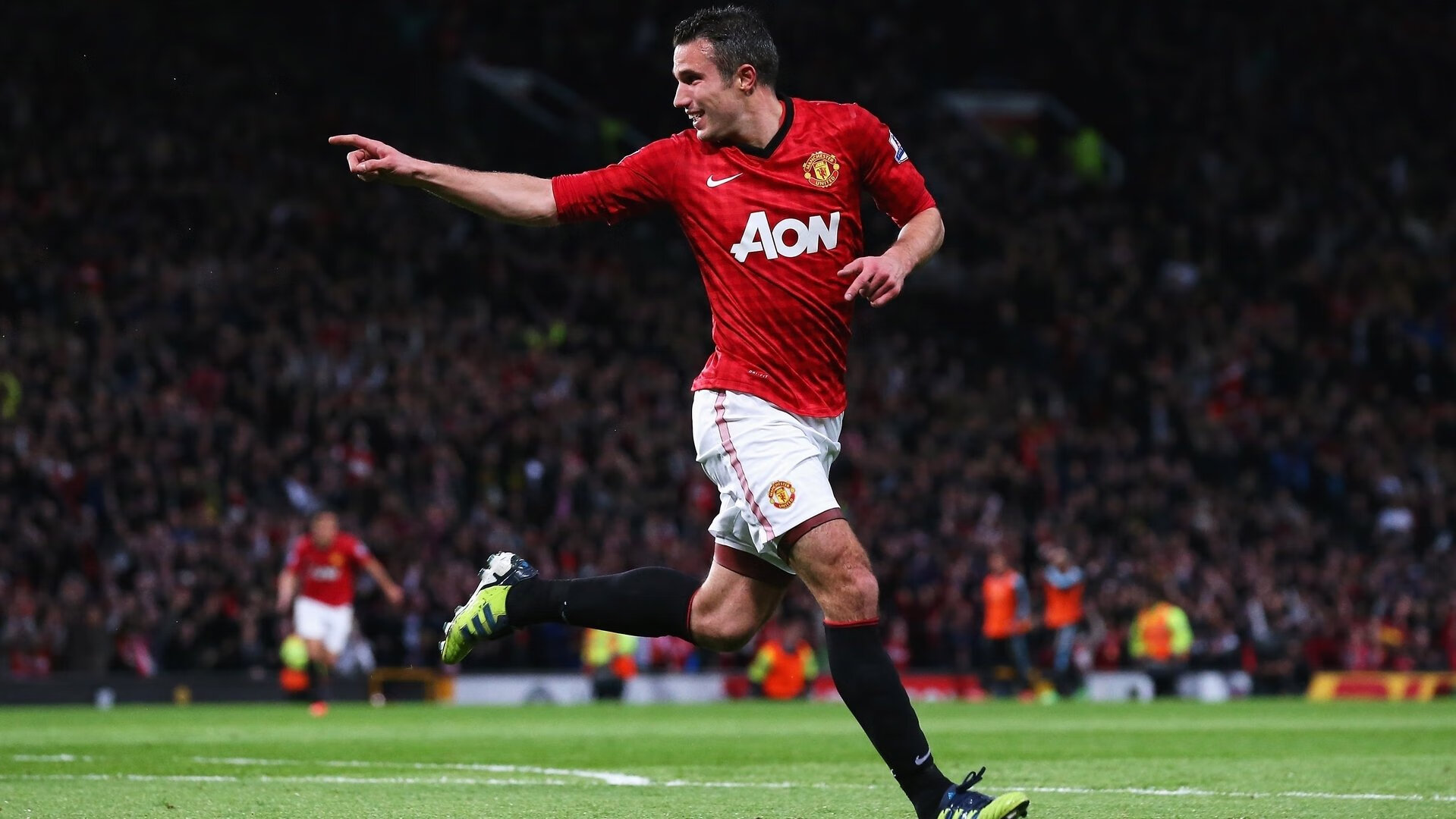 皇马利用速度差打出致命反击,皇马打的是什么阵型