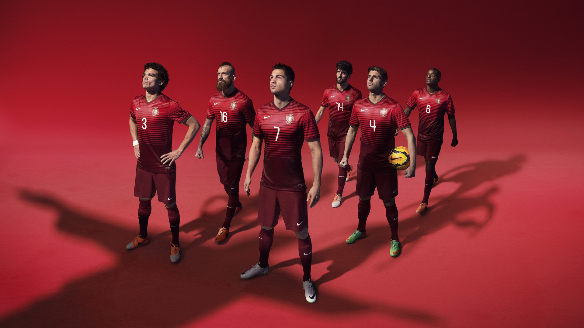 爱游戏-五大联赛是否加强控球中场的射门能力训练，五大联赛防守水平